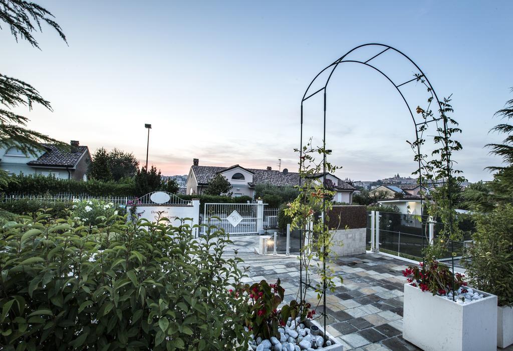 Holiday Residence Belohorizonte Macerata megye Kültér fotó