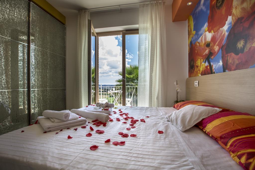 Holiday Residence Belohorizonte Macerata megye Kültér fotó